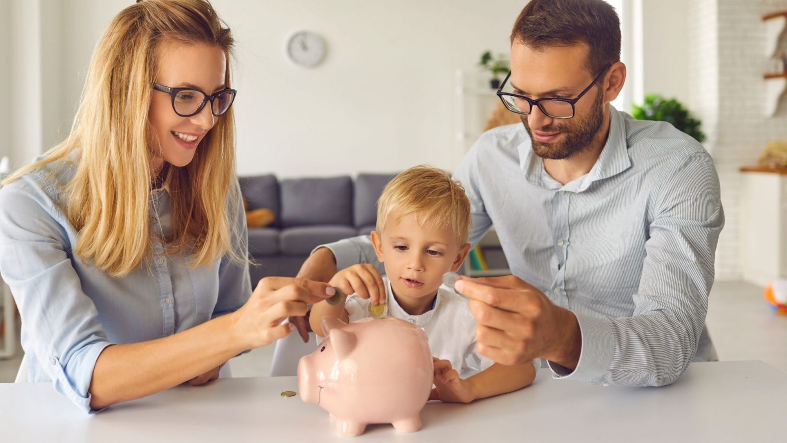 9 Kebutuhan Tahunan Keluarga yang Perlu Dipersiapkan ke Dalam Anggaran
