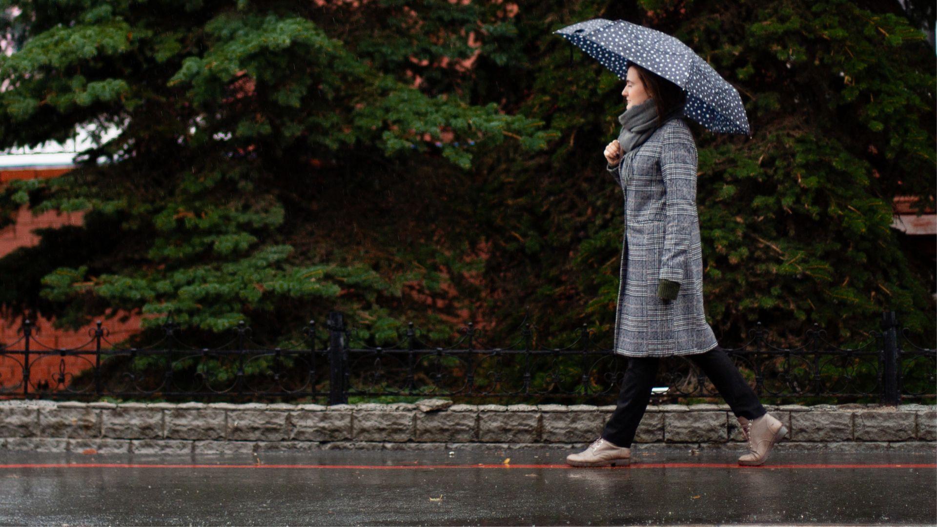 7 Tips Menjaga Kesehatan di Musim Hujan untuk Cegah Risiko Penyakit